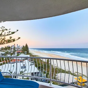 https://albatross-north-apartments.queenslandhotels.net